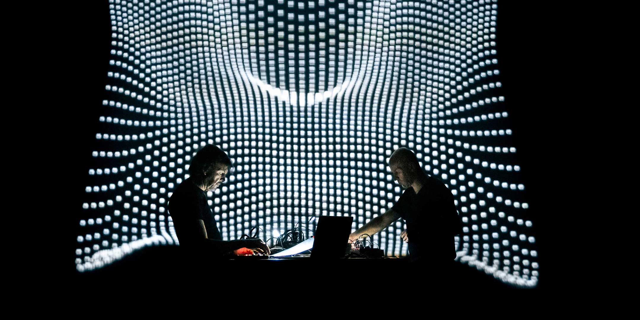 RR III - ATOTAL I Franck Vigroux & Antoine Schmitt